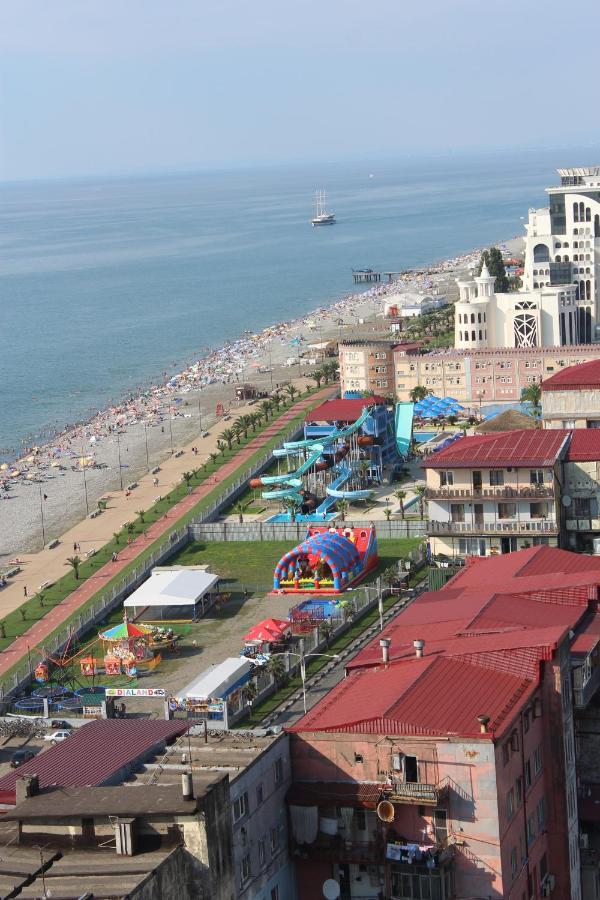 Apartment On The Back Sea Batumi Zewnętrze zdjęcie